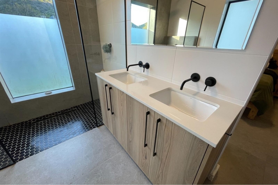 3 Bedroom Property for Sale in Island View Western Cape